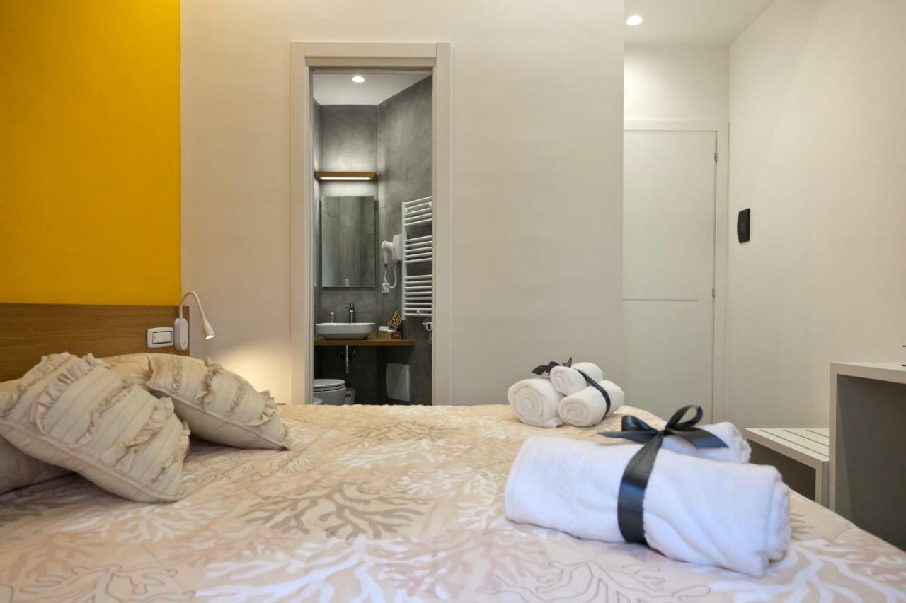 Domus Schilizzi Hotel Naples Exterior photo
